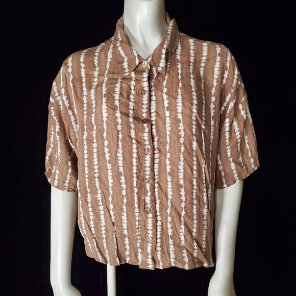 Forever 21 Brown & White Striped Button Down Shirt (0X) - Picture 2 of 5